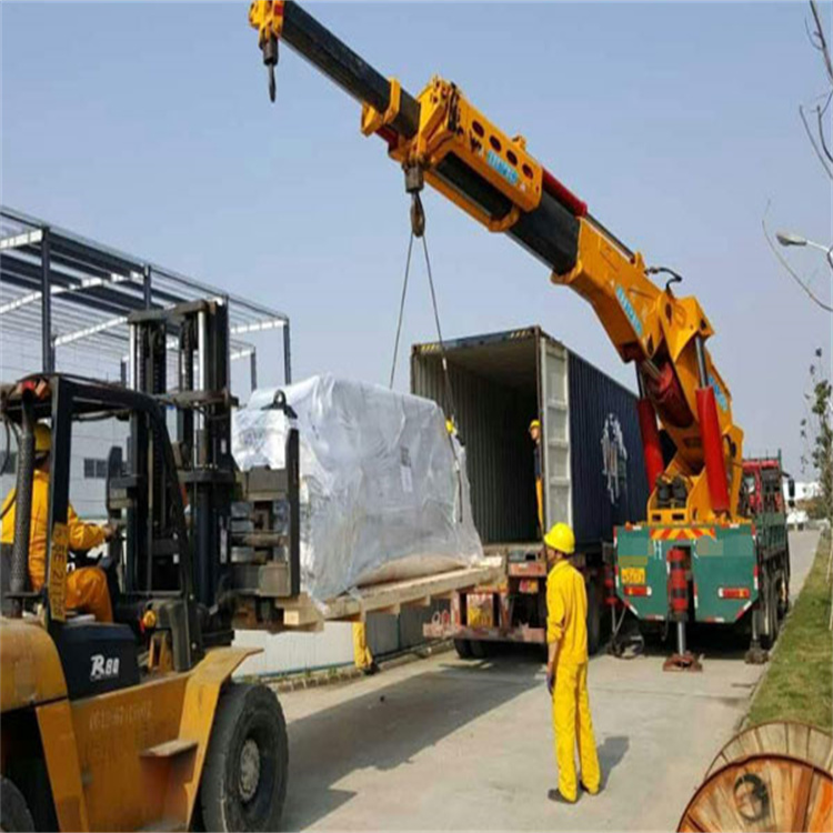 自流井专业随车吊出租电话