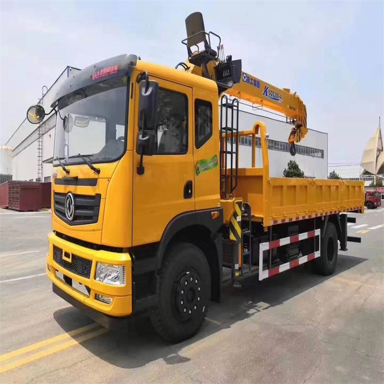 自流井附近找一辆随车吊出租