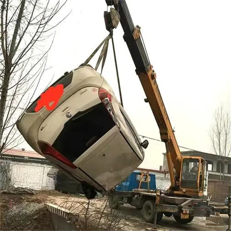 自流井随时待命，吊车24小时道路救援服务全解析