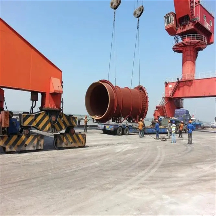 自流井230吨折臂吊车出租电话